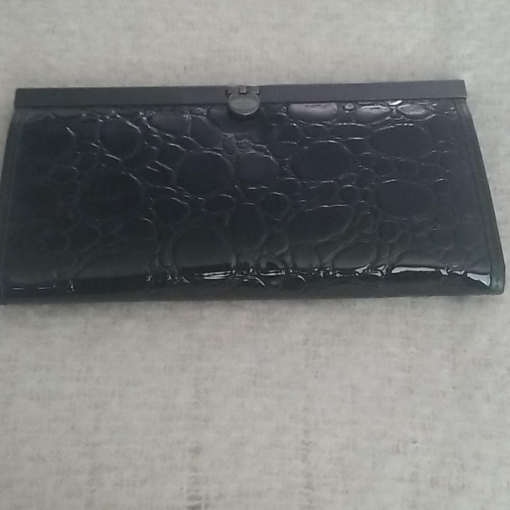 Black Clasp Wallet